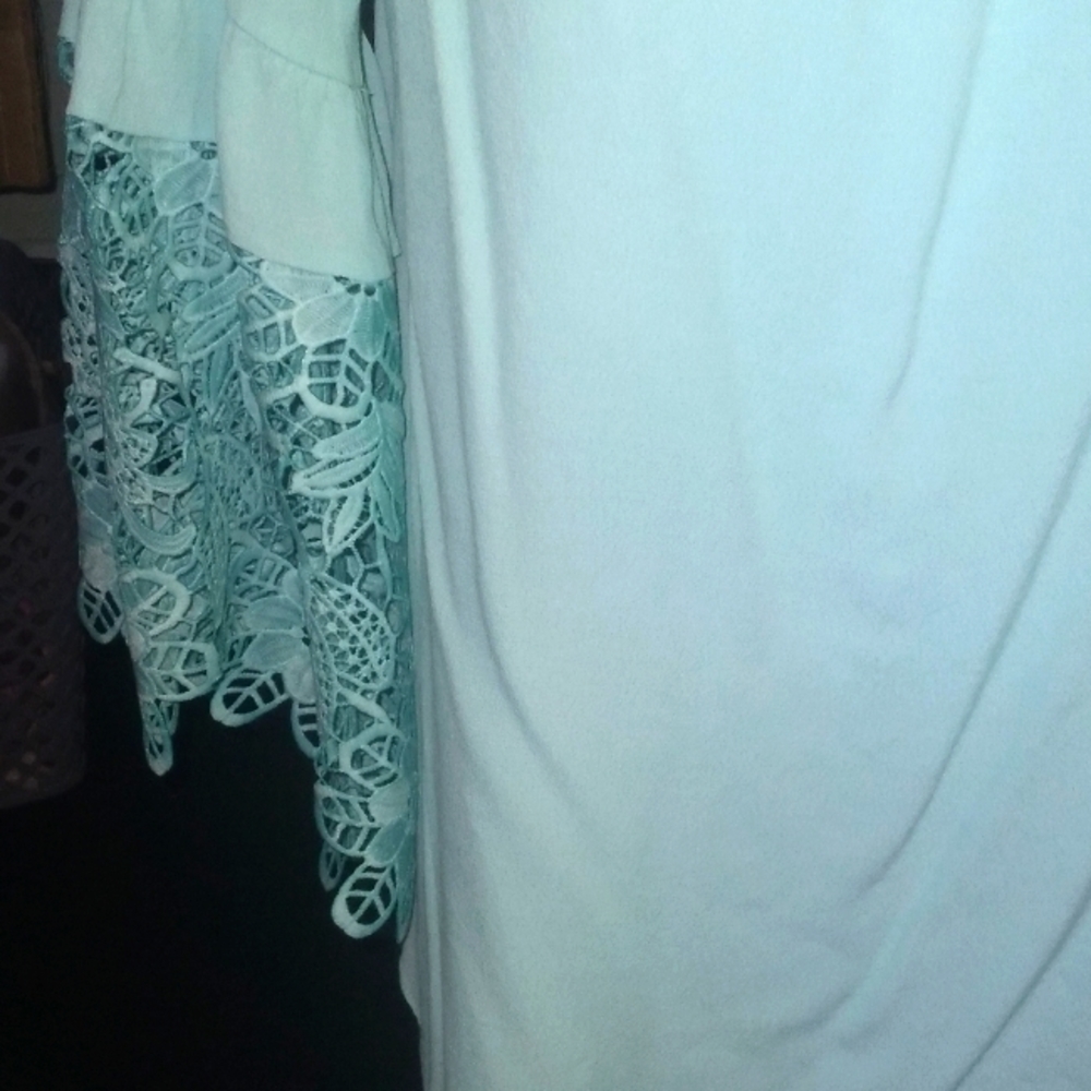 SZ L Hale Bob top